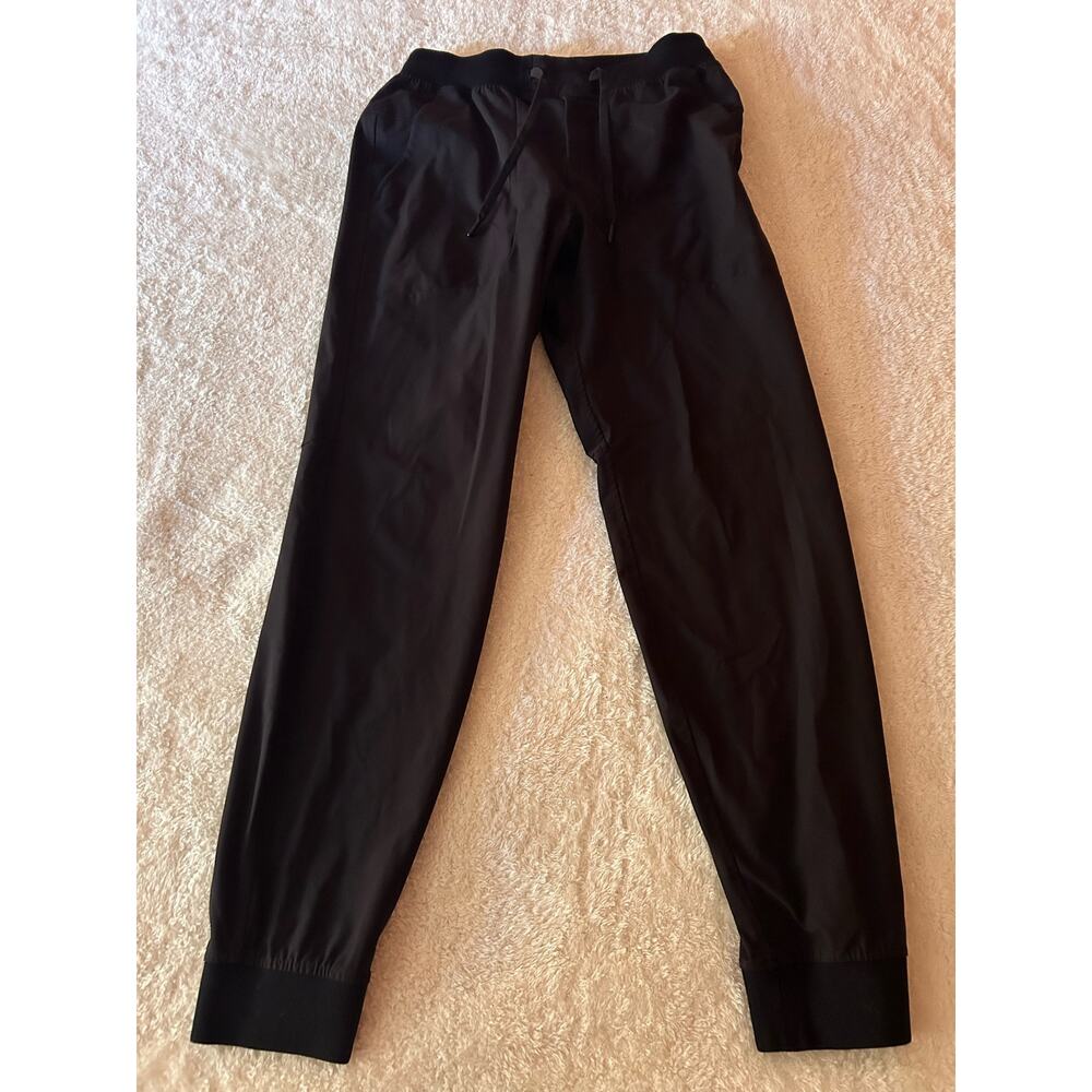 NWOT Lululemon Men Black‎ Joggers Size M